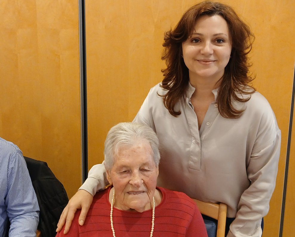 Jubliar/in mit Gratulanten